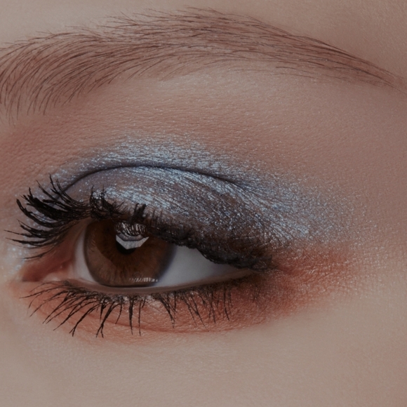 MAC PALATE PLEASER EYE SHADOW X 12 PALETTE. BNIB - Picture 6 of 8